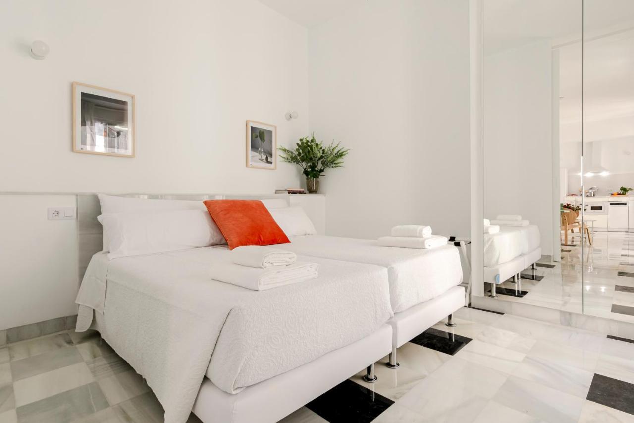 Aurora Terrace Apartments Seville Exterior photo